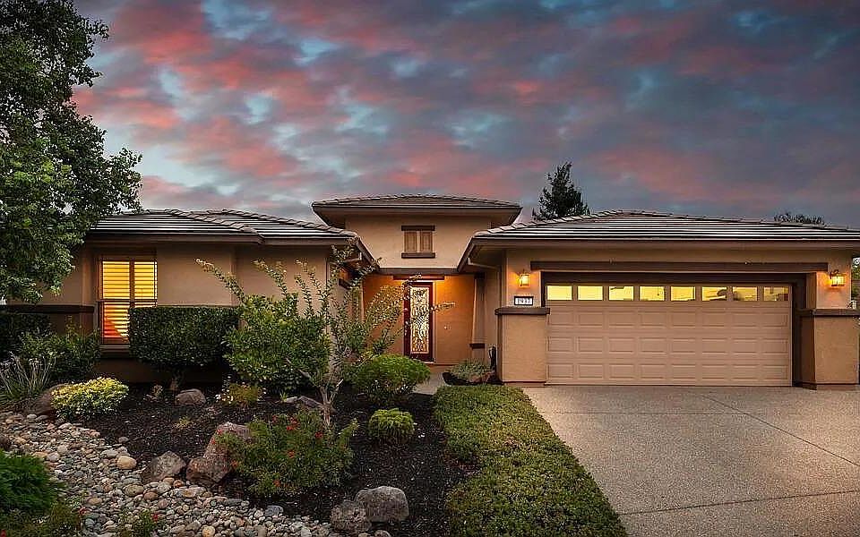 1st image of 1937 Blackbird Ln
