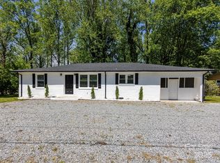 2730 Crescent Ln, Gastonia, NC 28052