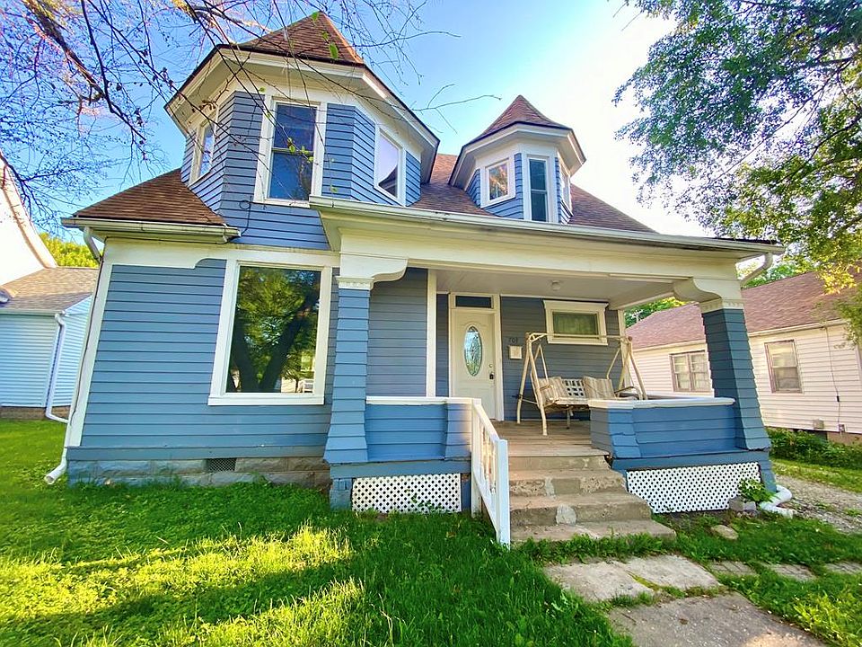 1st image of 703 E McPherson St