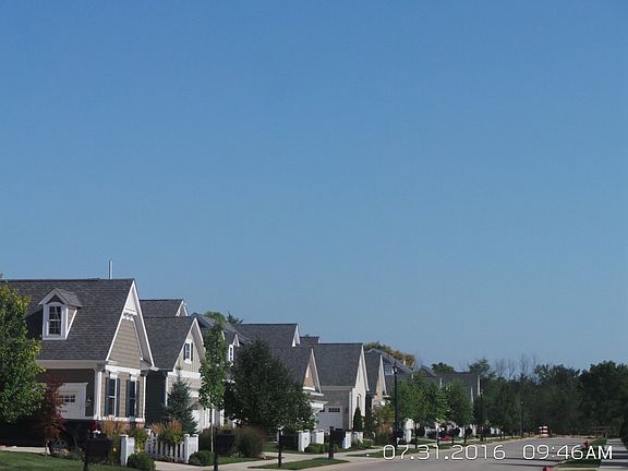5th image of 15810 Bethpage Trl