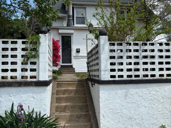 13 Parkway Dr, Coatesville, PA 19320