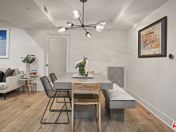 4th image of 932 N Alfred St APT 101