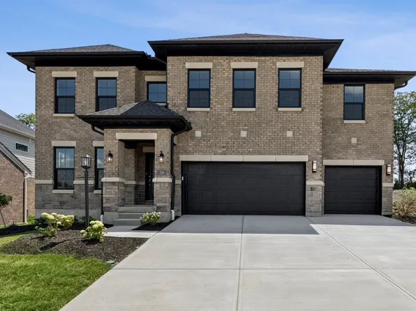39 Glasgow St, Springboro, OH 45066