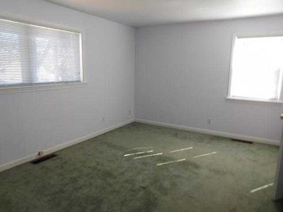 53 ROCKLEDGE DR ANDOVER, CT 06232