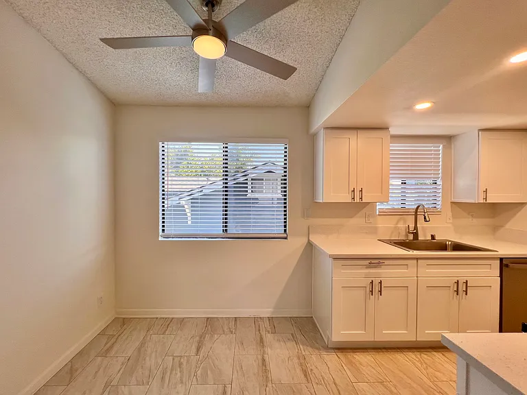 4617 Hamilton St #4 — Photo 6