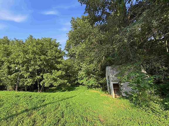 3rd image of 15389 State Highway 41 #A