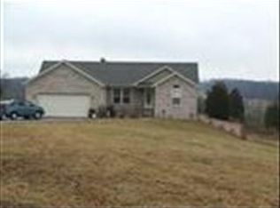 1917 Hebron Church Rd, Henryville, IN 47126