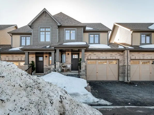 39 Charles Morley Blvd, Huntsville, ON P1H 0G5