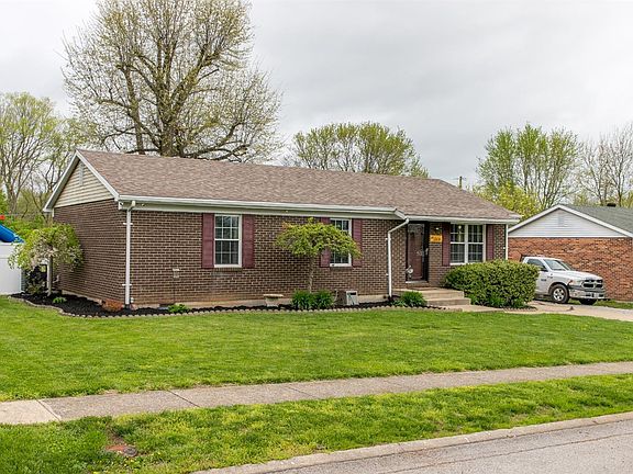 4th image of 106 Rose Ln