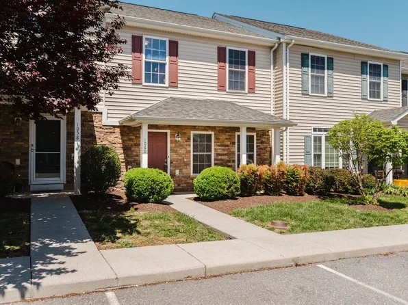 1060 Cherrybrook Dr, Harrisonburg, VA 22802