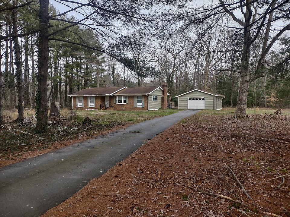 7709 Flippo Dr, Fredericksburg, VA 22408 Zillow