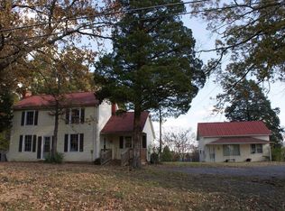 115 Church St, Brookneal, VA 24528