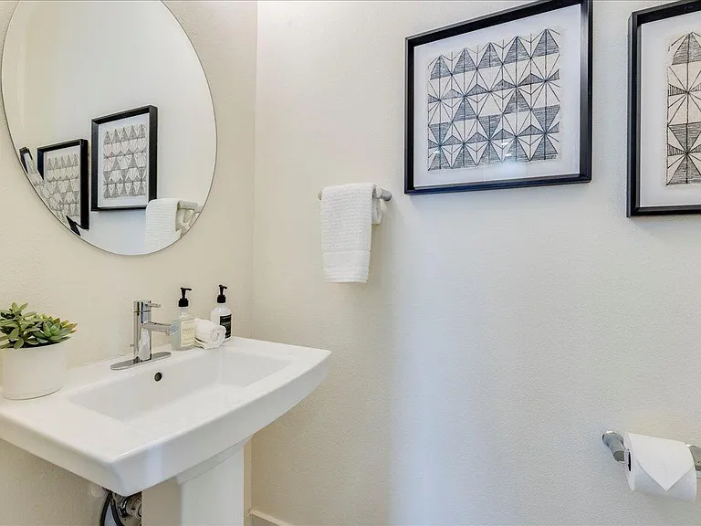 1106 Lambie St #C — Photo 21