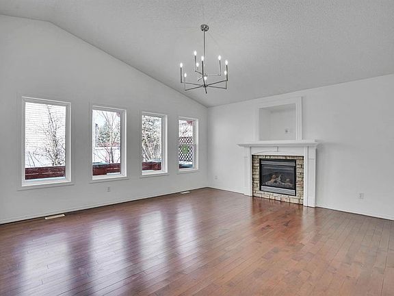 5th image of 89 E Everoak Dr SW