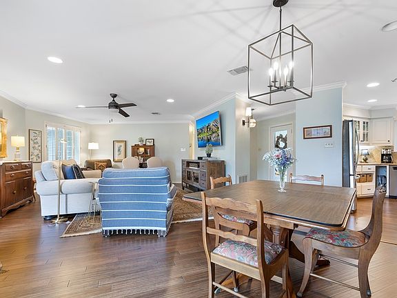 3rd image of 1003 Avenue A
