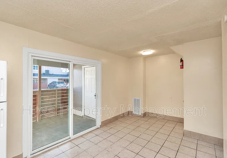 6605 Brittmoore Rd — Photo 10