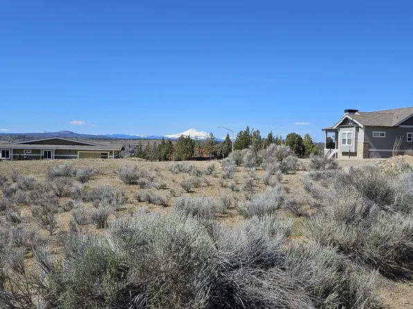 3500 SE Larkspur Dr, Madras, OR 97741