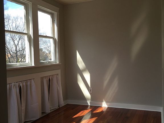 3rd image of 1528 Rockway Ave #2