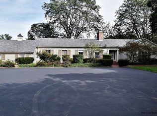 6N245 Sulky Rd, Wayne, IL 60184