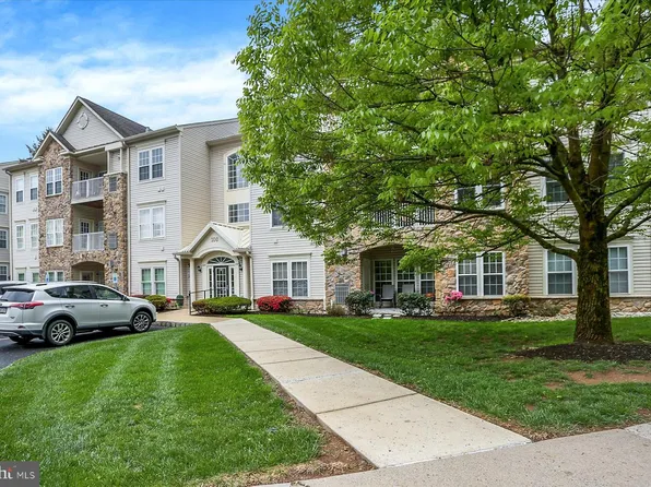 100 Evodia Cir APT 304, Warrington, PA 18976