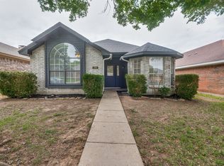 918 Sanders Dr, Duncanville, TX 75137