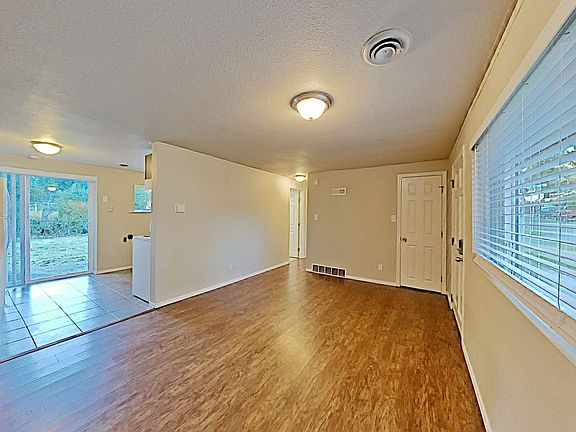 4th image of 23804 54th Ave W #2