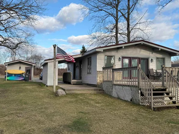 6420 S 85 E, Wolcottville, IN 46795