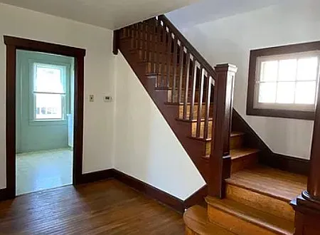 824 Highland Ave — Photo 9