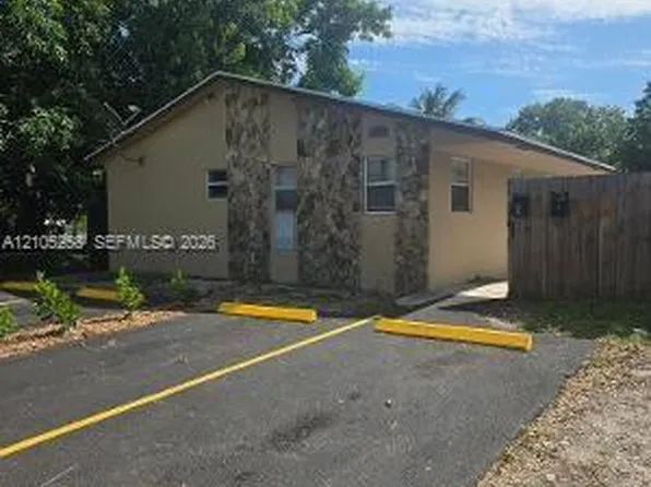 2208 Garfield St #B, Hollywood, FL 33020