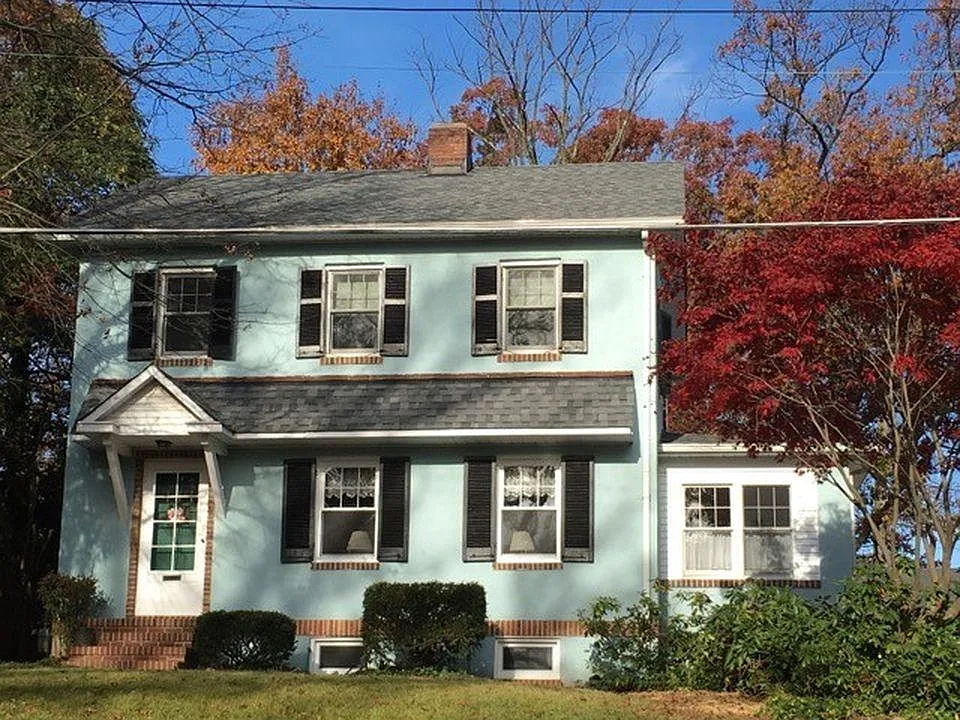 222 Newburg Ave