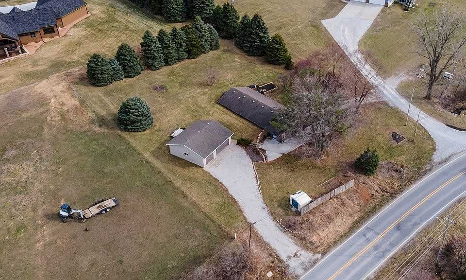 1st image of 10395 NW 44th St