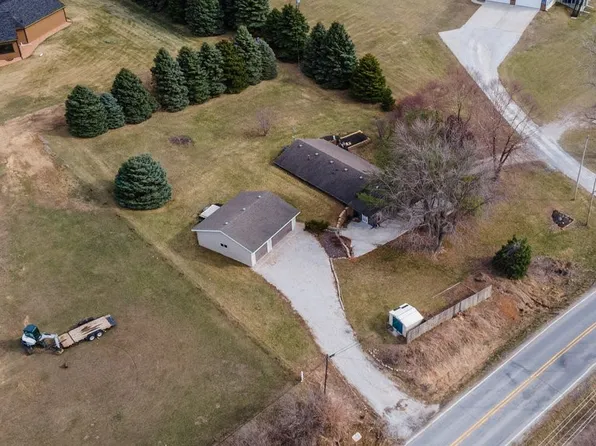 10395 NW 44th St, Polk City, IA 50226