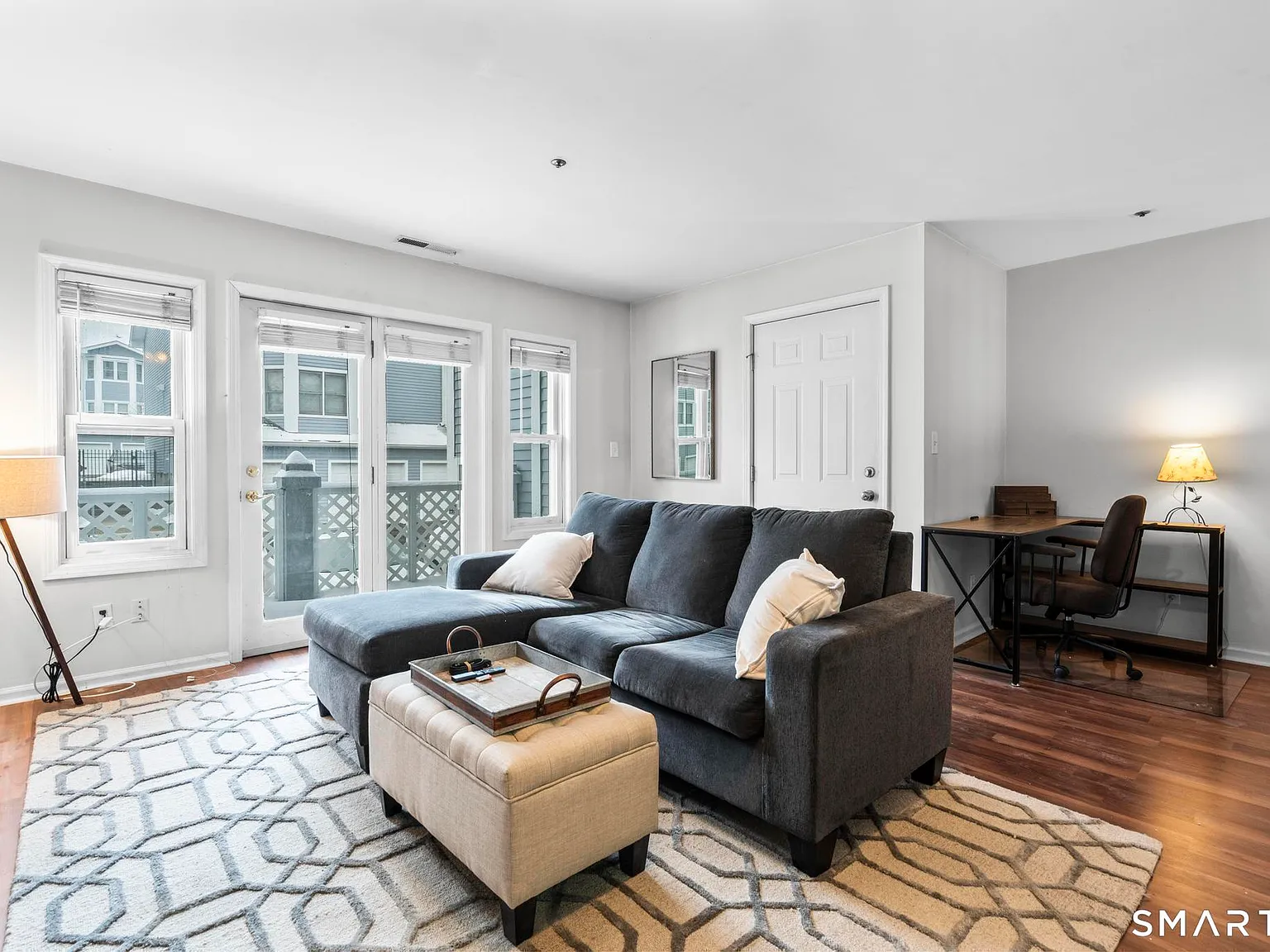 1 bed, 1.0 bath, 643 sqft, $2,375 — Photo 1