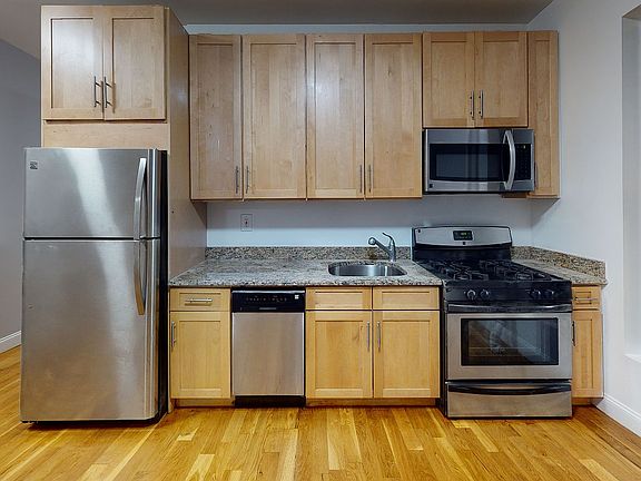 5th image of 87 Hamilton Pl APT 4L