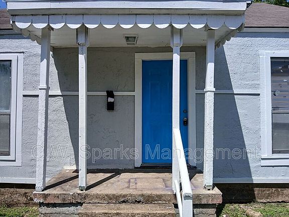 4th image of 435 Avenue G