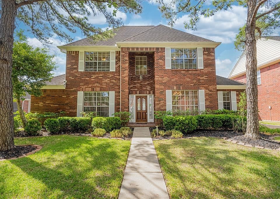 1st image of 16711 Chestnut Meadow Ct