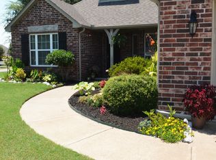 4996 S 203 East Ave, Broken Arrow, OK 74014