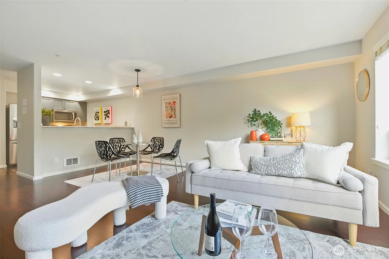 559 McGraw Street #204 photo 1
