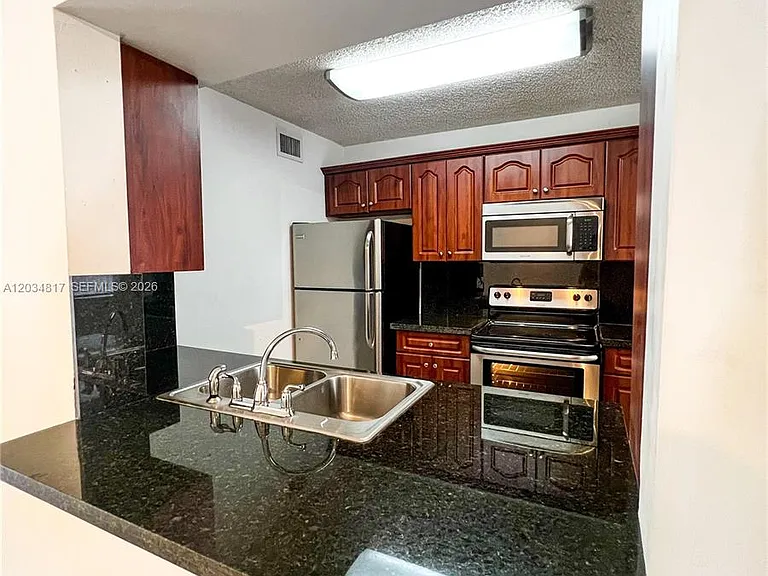 9767 NW 46th Ter #109 — Photo 4