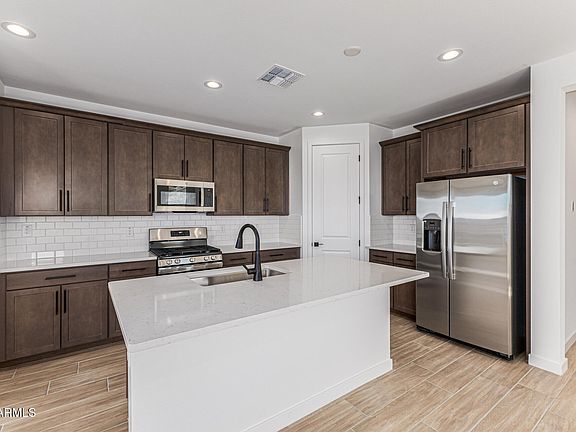 4th image of 8740 S 170TH Avenue