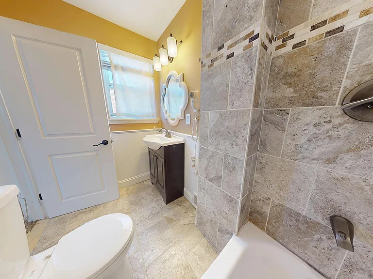 8902 Blue Grass Rd — Photo 14