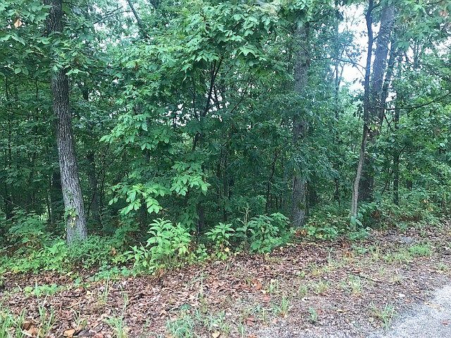 2nd image of Halford Ln #9