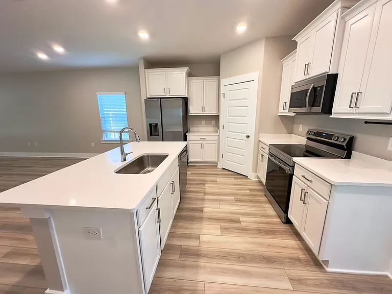 3679 Applewood Dr — Photo 5