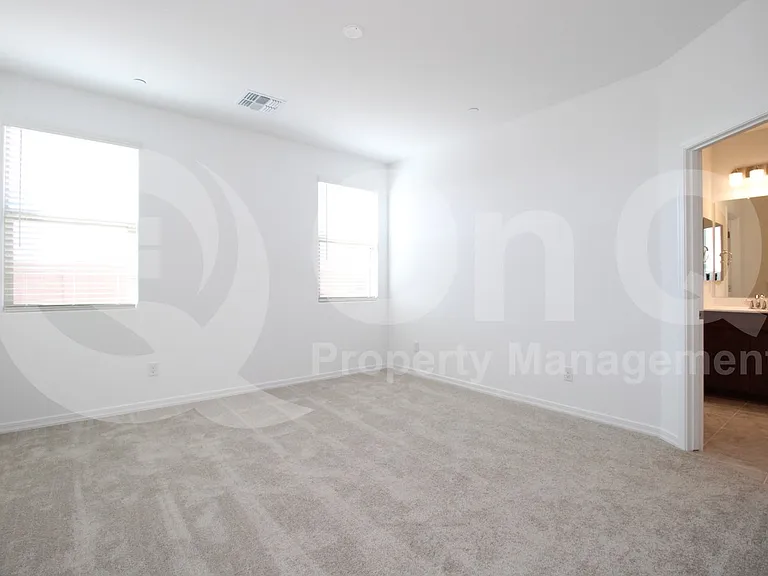 32470 N 122nd Ln — Photo 19