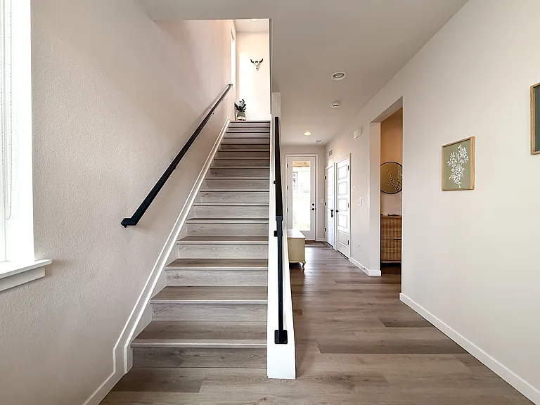 8484 Cokedale Dr — Photo 34