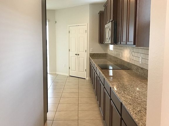 4th image of 13343 Palmera Vista Dr