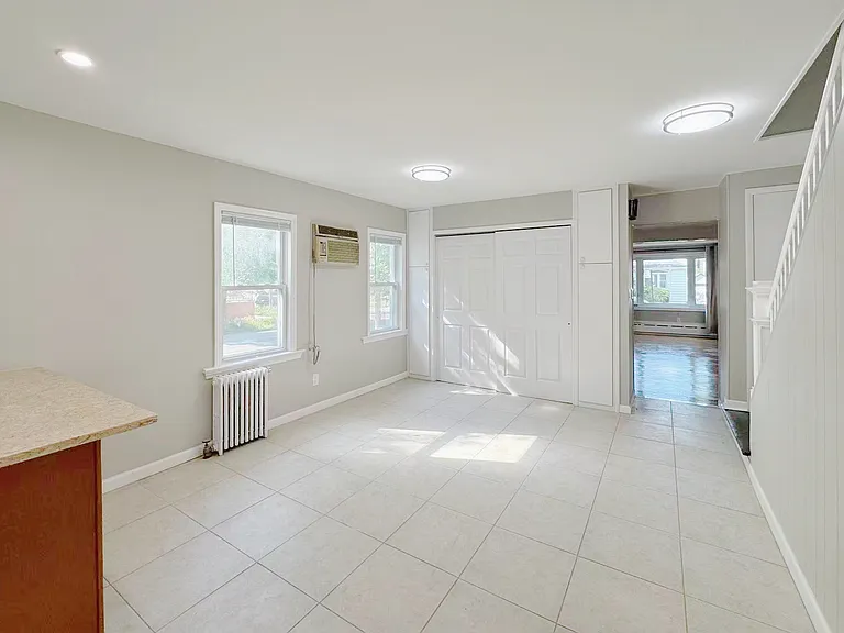 7159 Kessel St — Photo 4