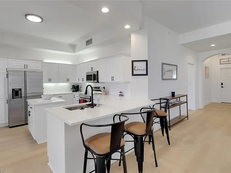 451 Bayfront Pl #5505 — Photo 2