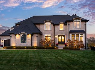 4427 Sassafras Ln, Naperville, IL 60564