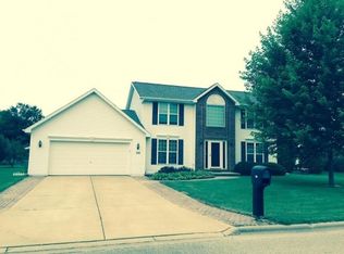 158 N Sunrise Ct, Oconto Falls, WI 54154